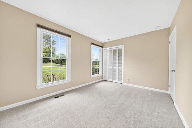 Building Photo - 121 Caldwell Dr