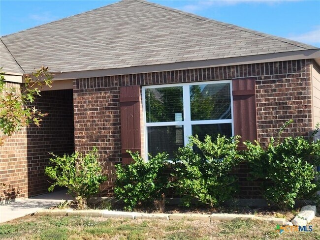 Building Photo - 233 Mossberg Wy