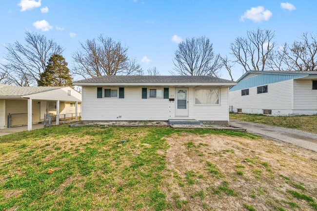 Building Photo - 133 Perthshire Rd