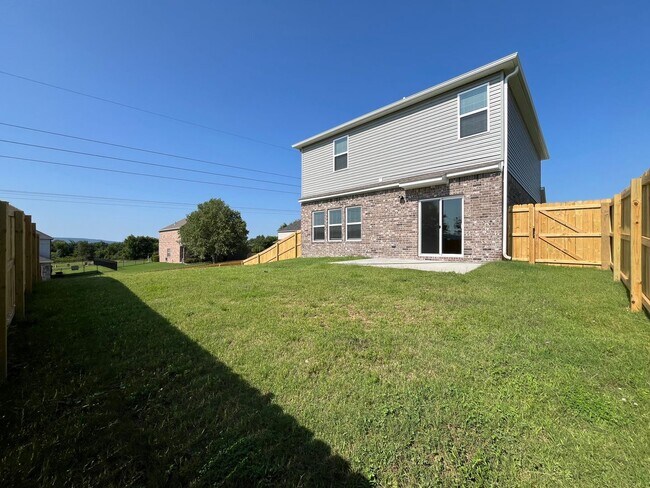 Building Photo - *Pre-leasing* Three Bedroom | Two and a Half Bathroom Home in Farmington