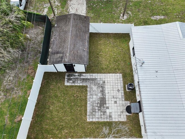 Building Photo - 3901 N Ola Ave