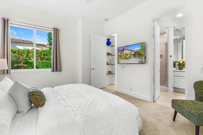 Building Photo - 79370 Mission Dr W