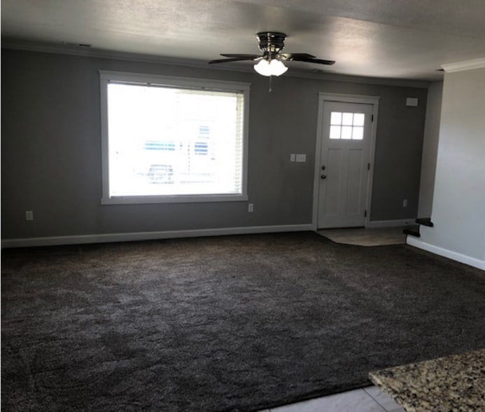 Living room area, open concept - 455 W 1140 N