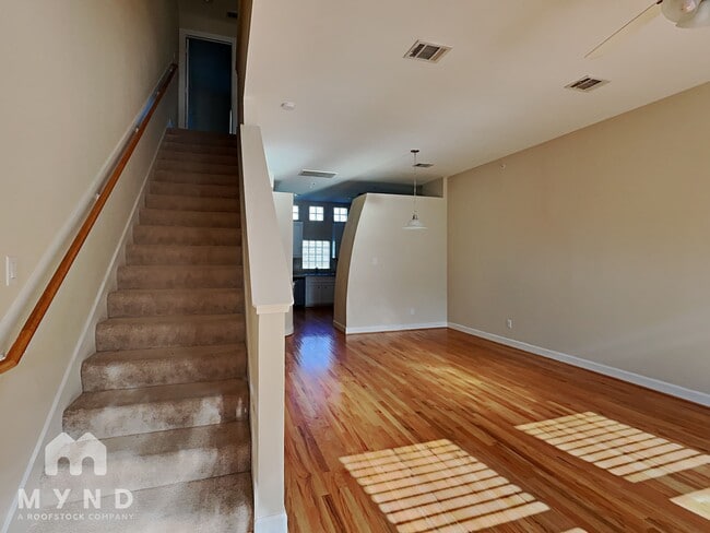 Building Photo - 8705 Bryam St