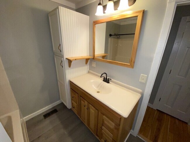 Building Photo - 3999 Poppyseed Ct