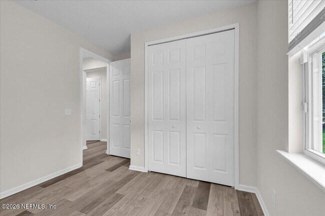 Building Photo - 1420 Tropical Pine Cove