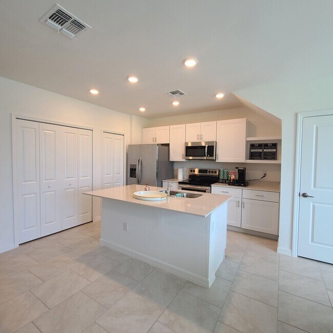 Building Photo - Love Where You Live—for Less. New Lower Rates + Two Months FREE!