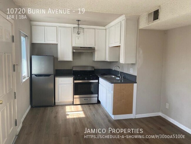 Building Photo - 10720 S Burin Ave