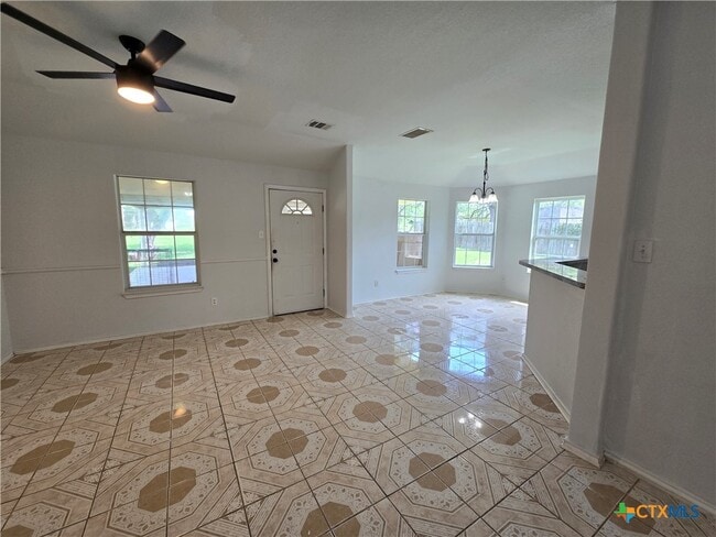 Building Photo - 761 Sheffield Rd