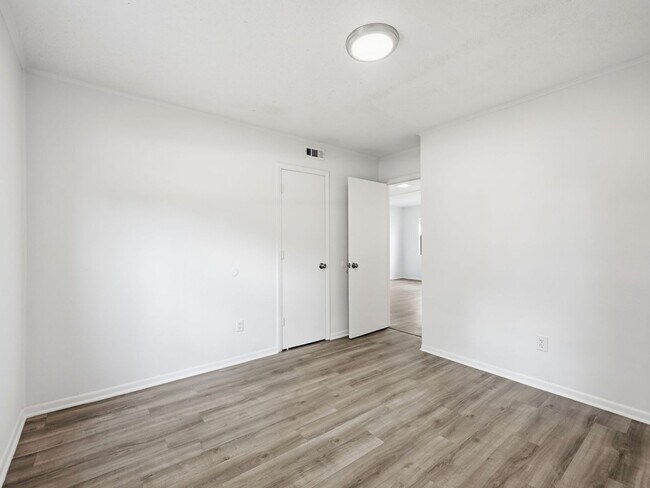Building Photo - Welcome to Brynn Marr!