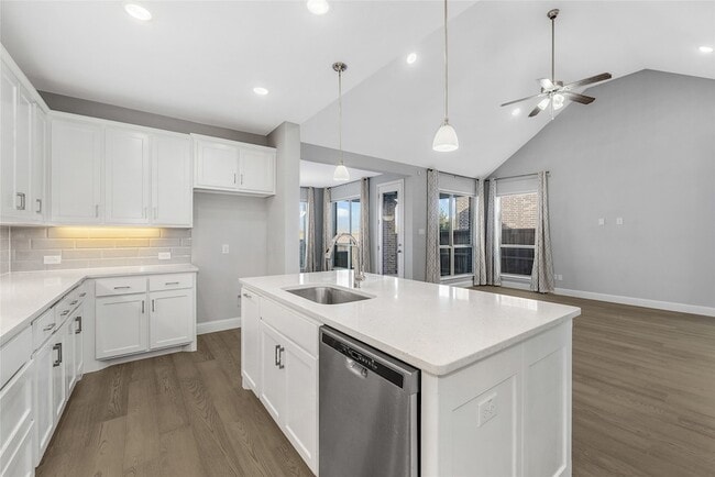 Building Photo - 3813 Brinkley Dr