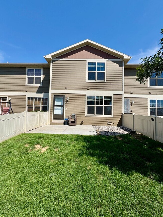 Building Photo - 1542 Silver Run Trail