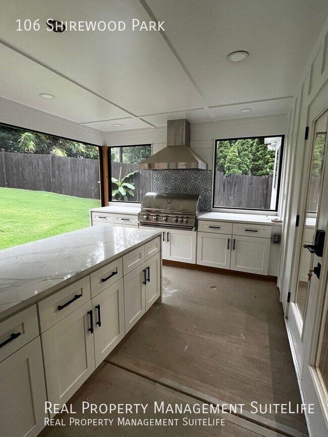 Building Photo - 106 Shirewood Park