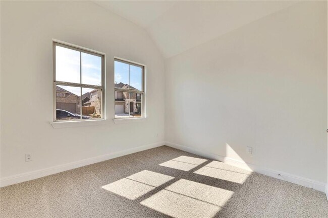Building Photo - 2920 Youngwood St