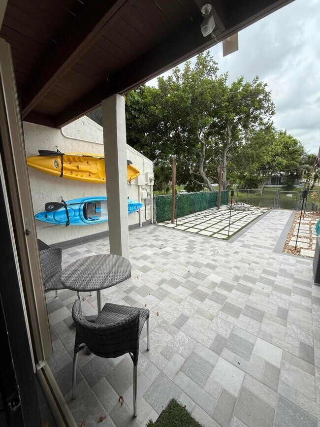 Building Photo - 12394 Westhampton Cir