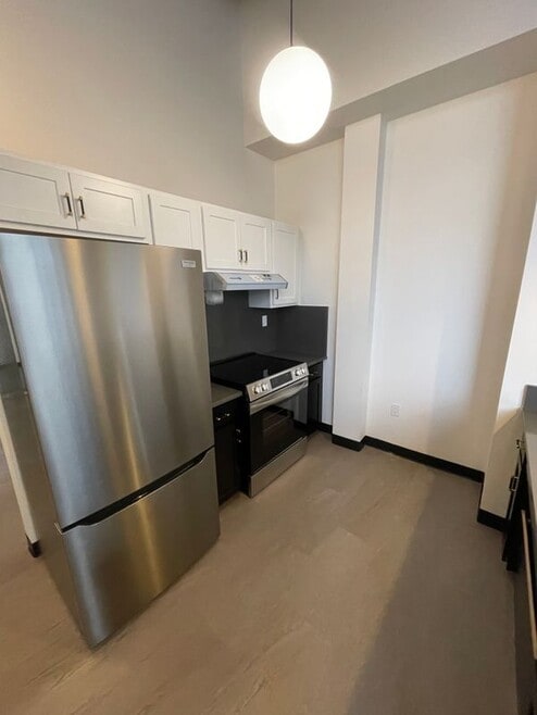 Building Photo - 480 Myrtle St