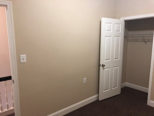 Building Photo - 2104 Penrose Ave