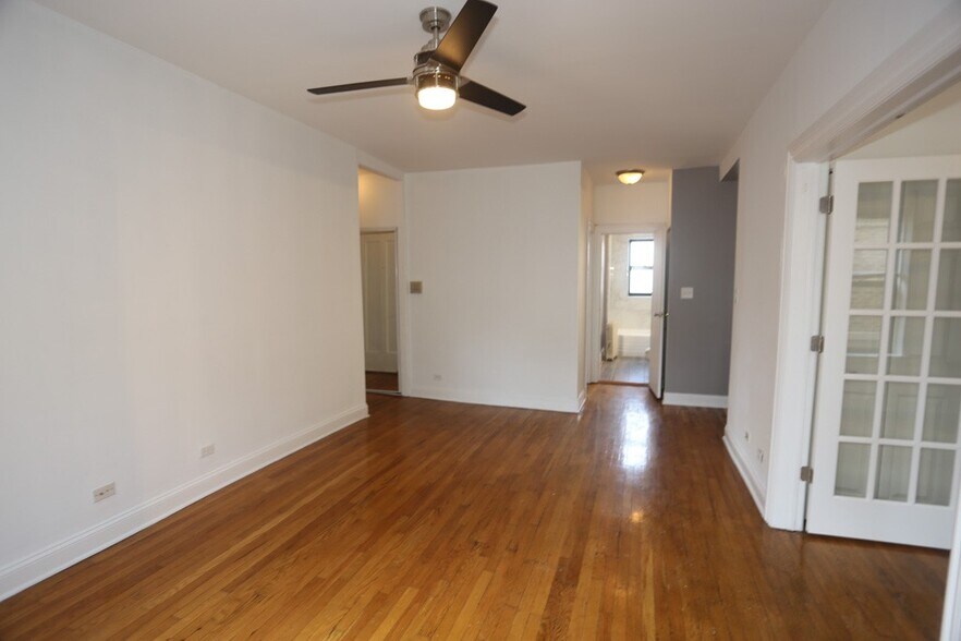 Building Photo - 632 W Stratford Pl