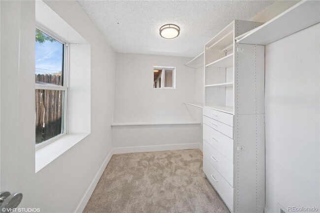 Building Photo - 3817 Osage St