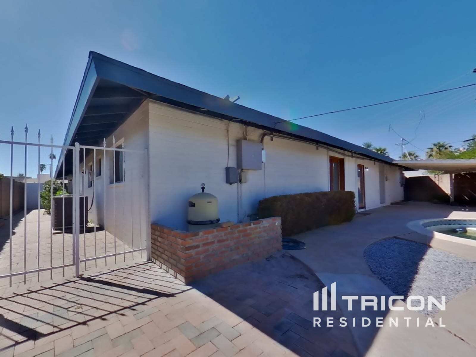 Building Photo - 7730 N 33rd Dr