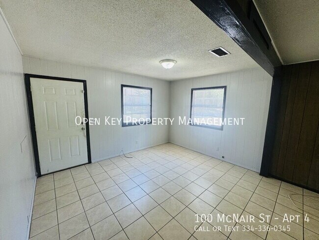 Building Photo - 100 McNair St