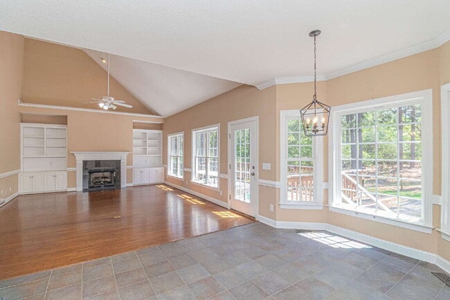 Building Photo - Stunning & Spacious Home in Walnut Hill! 4 Bedrooms | 4 Bathrooms w/ Lawn Care and Trash Service ...