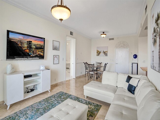 Building Photo - 3180 S Ocean Dr