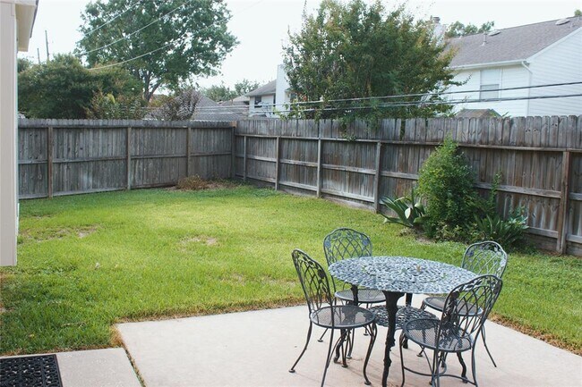 Building Photo - 10806 Sutter Ranch Cir
