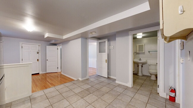 Building Photo - 1135 De Haro St