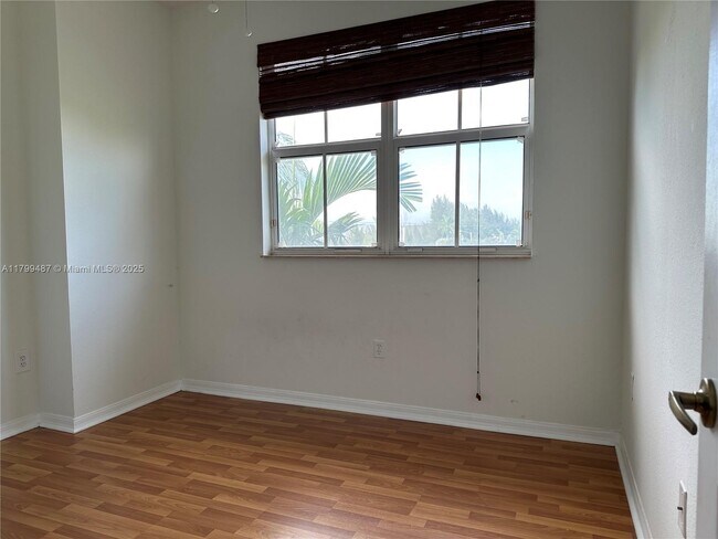 Building Photo - 8999 NW 107th Ct