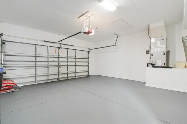 Building Photo - 1363 Glenwick Dr