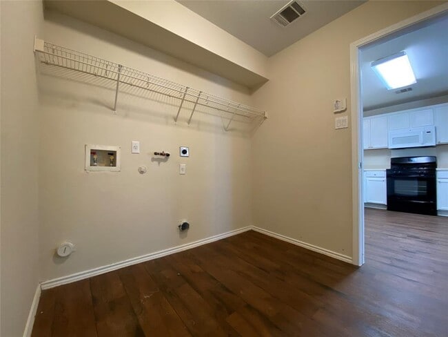 Building Photo - 18000 Great Basin Ave