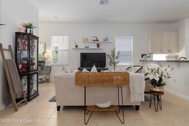 Building Photo - 4798 Sprint Cir