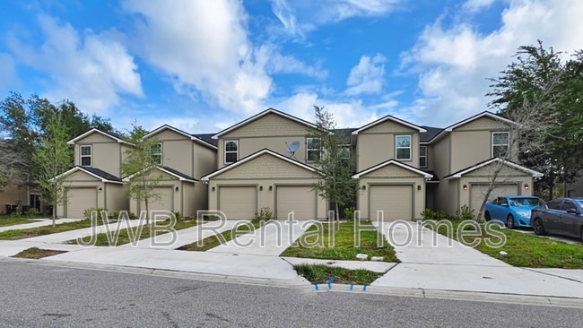 Building Photo - 7863 Playschool Ln