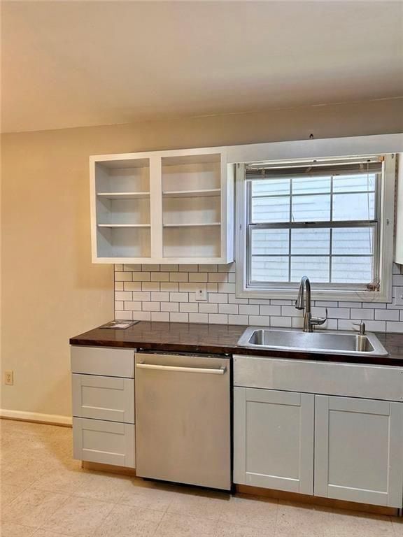 Building Photo - 1055 Autumn Crest Ct