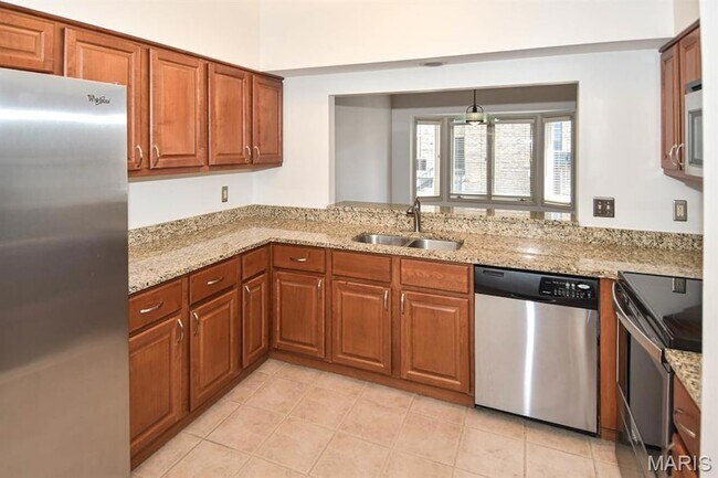 Building Photo - 4444 Lindell Blvd