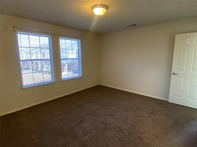 Building Photo - 2725 Hyde Park Dr