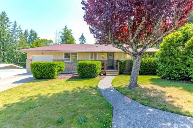 Building Photo - Spacious 3BR House in Federal Way