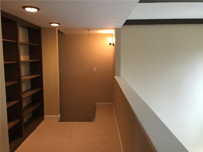 Building Photo - 4531 Altamesa - Duplex in SW Fort Worth