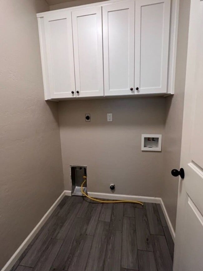 Building Photo - Coming Soon!