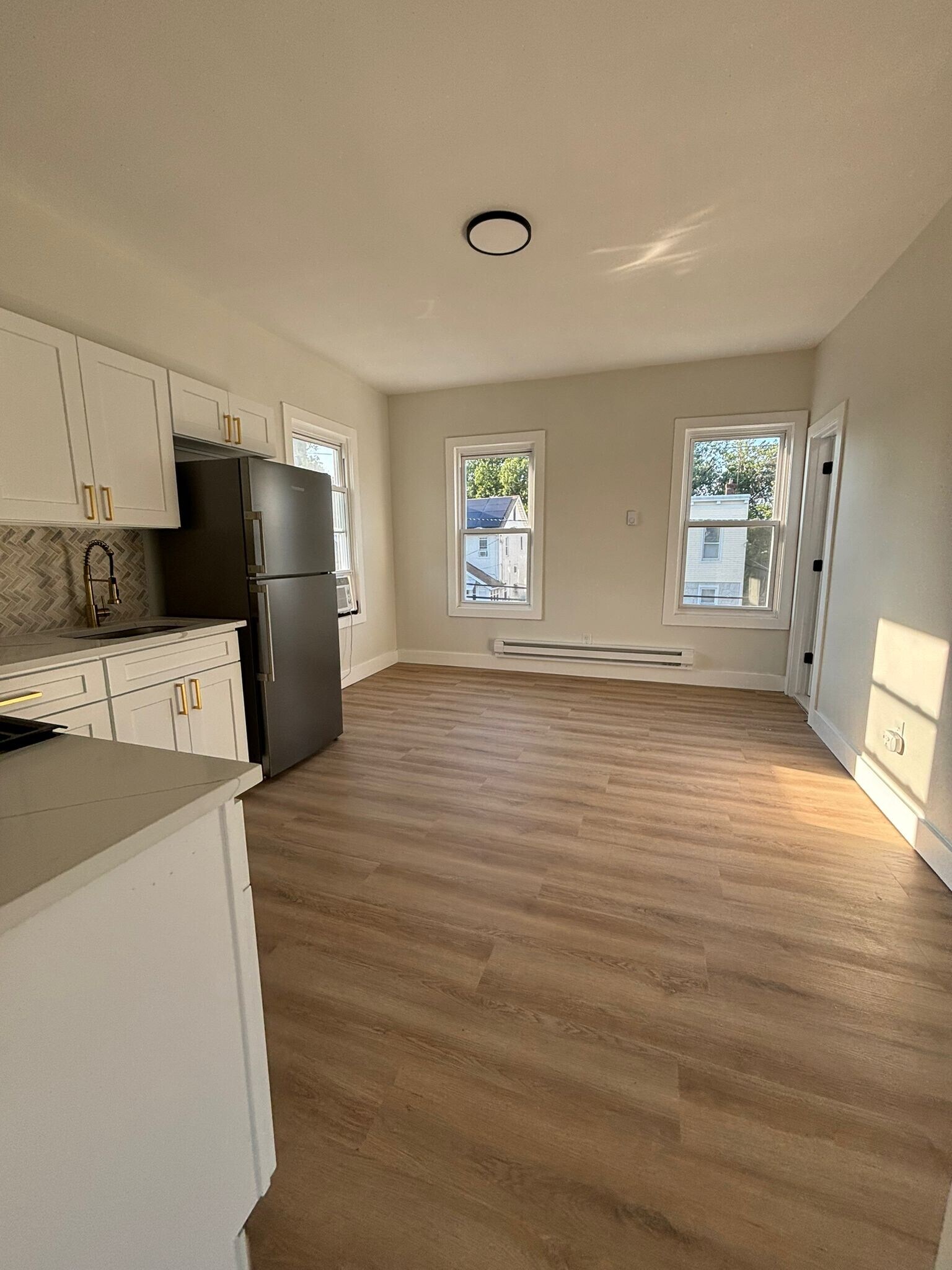 Unit 2 - 49 Rosehill Pl