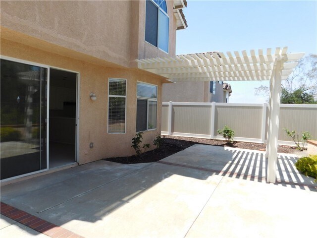 Building Photo - 53 Lunette Ave