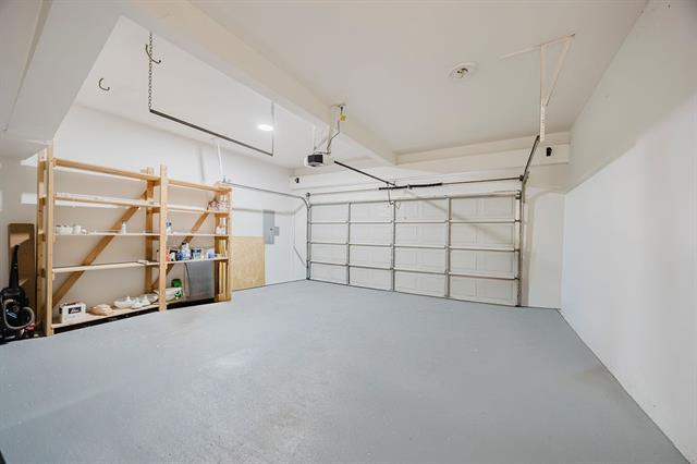 Building Photo - 2335 Worthington St