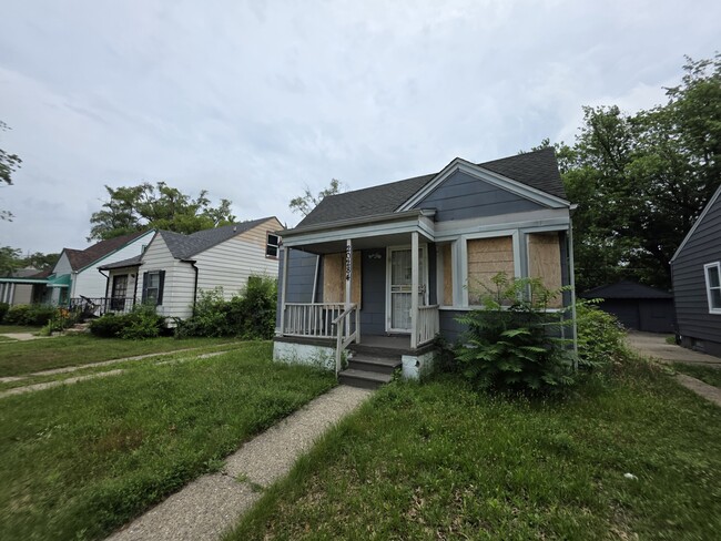 Primary Photo - 20284 Ferguson St