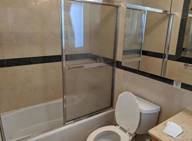 Building Photo - 150-01 Northern Blvd