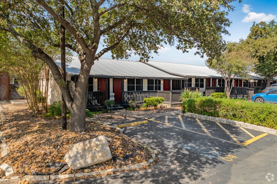 Primary Photo - Salado Creek Villas Apartments