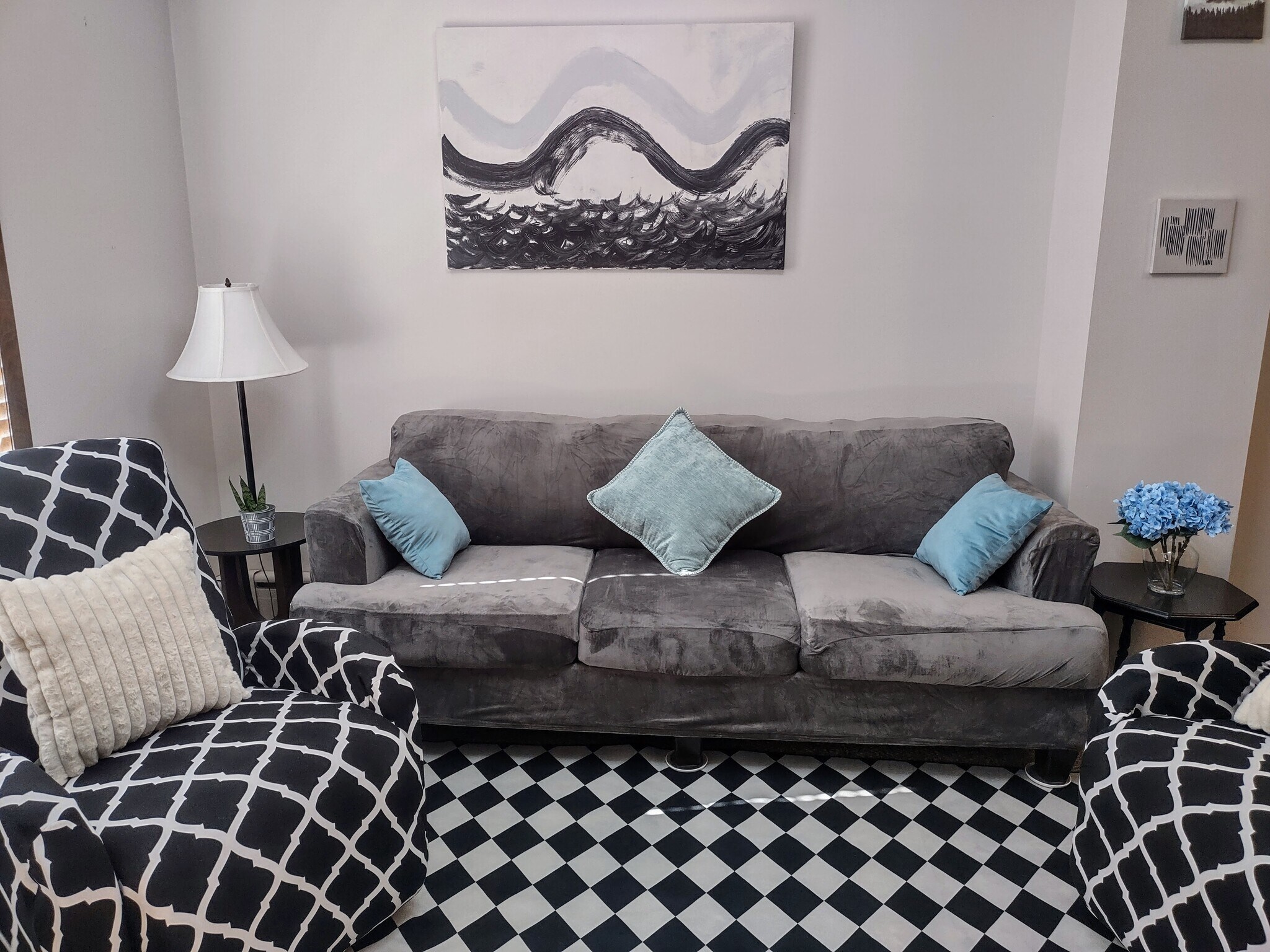 Building Photo - 2223 S Garnet St