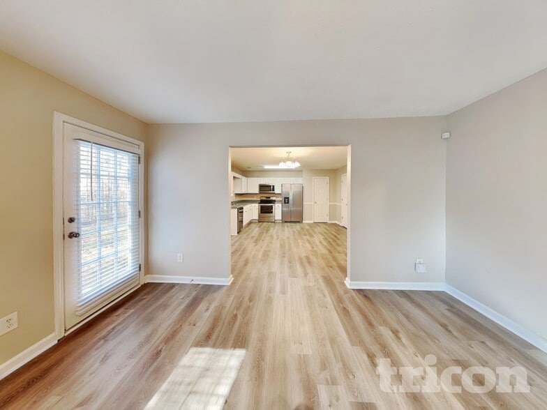 Building Photo - 40 Deadwood Ln