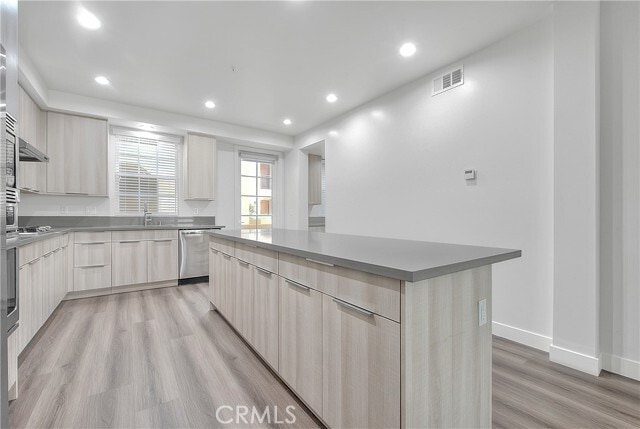 Building Photo - 501 W Foothill Blvd