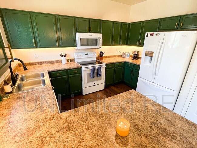Building Photo - 11301 Flagstaff Meadows Dr